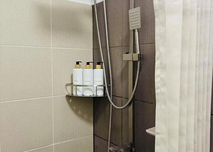 Apartamento Metro Grand View Tower