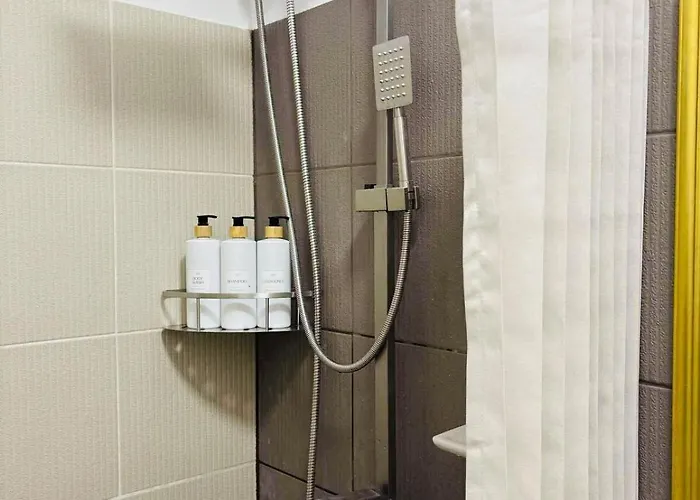 Apartamento Metro Grand View Tower