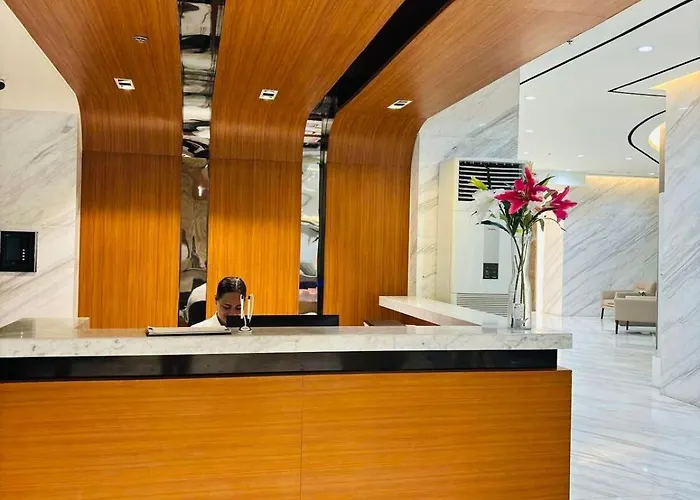 Metro Grand View Tower Apartamento *
