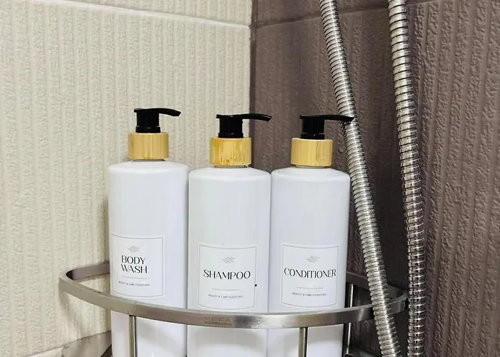 Metro Grand View Tower *